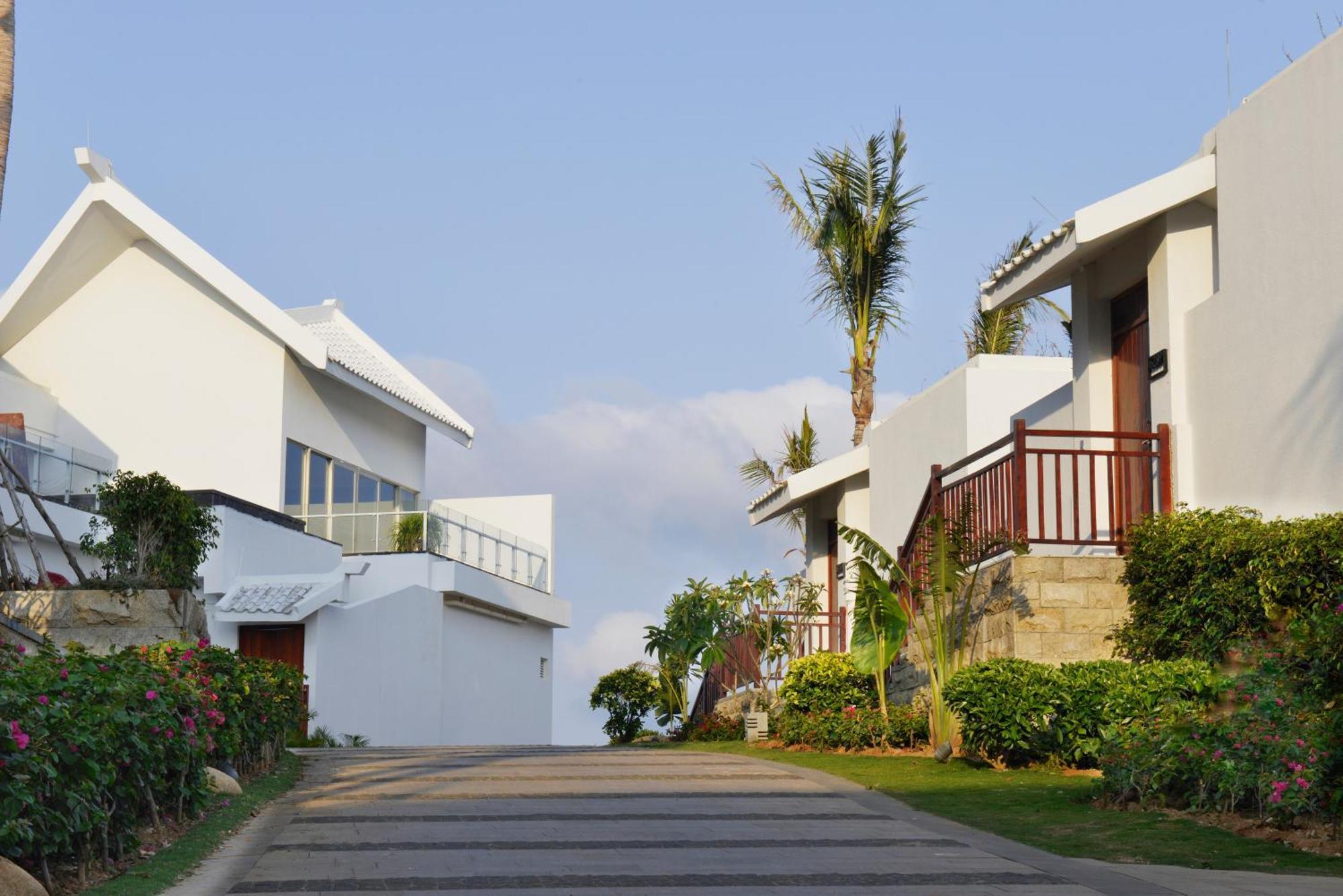 Palace Resort Yalong Bay Sanya Exterior photo